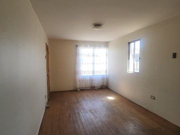 CASA EN VENTA 3 DORMITORIOS 1 BAÑO