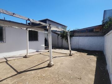 CASA EN VENTA 3 DORMITORIOS 1 BAÑO
