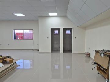 ARRIENDO LOCAL COMERCIAL/OFICINAS, CHILLÁN CENTRO