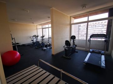 ARRIENDO DPTO DE 2D Y 1B BAÑO A PASOS DEL METRO ECUADOR