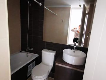 ARRIENDO DPTO DE 2D Y 1B BAÑO A PASOS DEL METRO ECUADOR