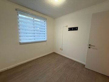 VENDE DPTO DE TRES DORMITORIOS Y UN BAÑO CERCA AVENIDA ALEM