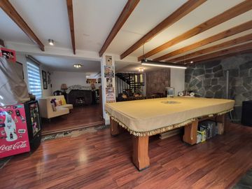 VENTA CASA 4HAB 3BA ÑUÑOA