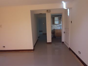 CASA 3 DORMITORIOS, 1 BAÑO, 3 ESTACIONAMIENTOS
