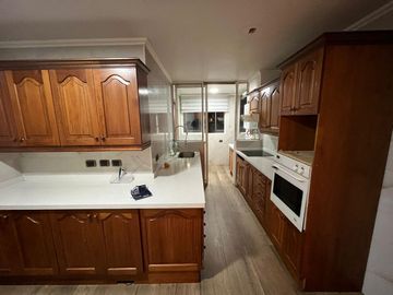 DEPARTAMENTO 4 DORMITORIOS EN SECTOR BARRIO INGLÉS, TEMUCO