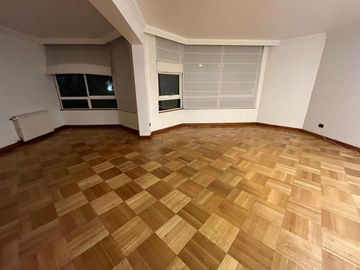 DEPARTAMENTO 4 DORMITORIOS EN SECTOR BARRIO INGLÉS, TEMUCO