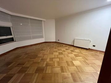DEPARTAMENTO 4 DORMITORIOS EN SECTOR BARRIO INGLÉS, TEMUCO