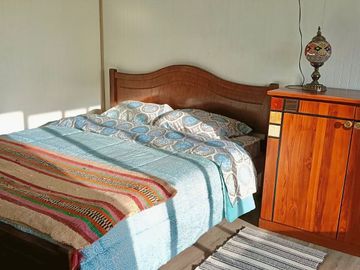 HABITACIÓN AMOBLADA CON PENSIÓN COMPLETA PARA SEÑORITA USS