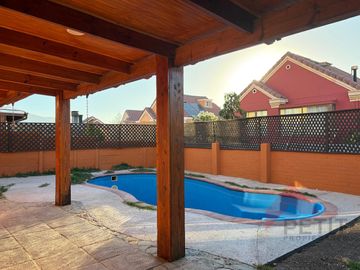 OPORTUNIDAD CASA EN CONDOMINIO ACEPTAN OFERTAS