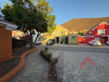 OPORTUNIDAD CASA EN CONDOMINIO ACEPTAN OFERTAS