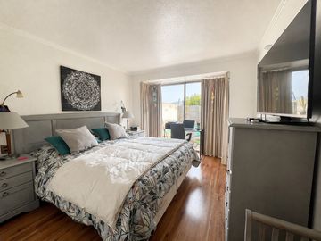 CASA 6D 4B, CON PISCINA LA DEHESA BARRIO ALPINO
