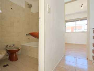 VENTA DEPARTAMENTO TIPO DUPLEX 3 DORM PATIO TANDIL