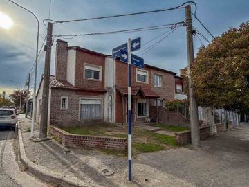 CASA 3 DORMITORIOS BARRIO CASINO TANDIL