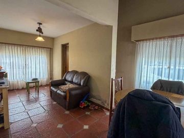 CASA 3 DORMITORIOS BARRIO CASINO TANDIL