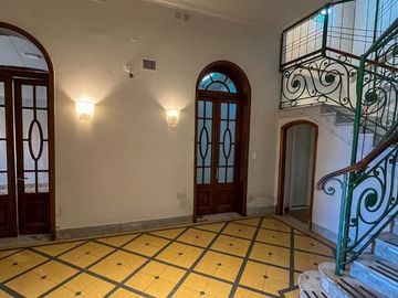 Venta de Propiedad Centrica 18 Dormitorios