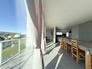VENTA IMPORTANTE CASA ZONA LAGO DEL FUERTE TANDIL