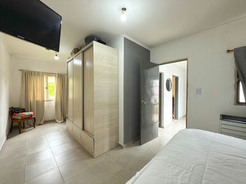 VENTA/PERMUTA CHALET CON DEPENDENCIA ZONA CERRITO