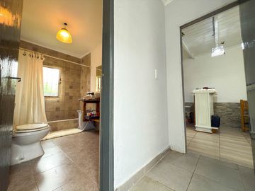 VENTA/PERMUTA CHALET CON DEPENDENCIA ZONA CERRITO