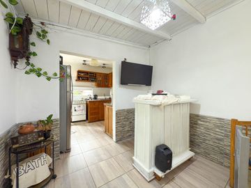 VENTA/PERMUTA CHALET CON DEPENDENCIA ZONA CERRITO