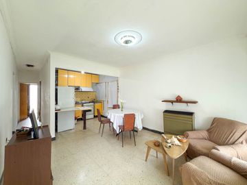 VENTA/PERMUTA CHALET CON DEPENDENCIA ZONA CERRITO
