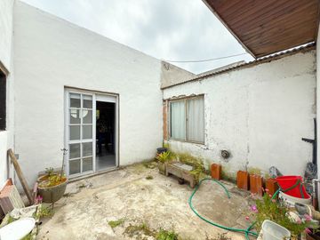 VENTA/PERMUTA CHALET CON DEPENDENCIA ZONA CERRITO