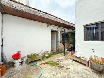 VENTA/PERMUTA CHALET CON DEPENDENCIA ZONA CERRITO