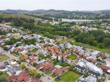 VENTA/PERMUTA CHALET CON DEPENDENCIA ZONA CERRITO