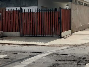 PERPETUA FREIRE ESQUINA PERU