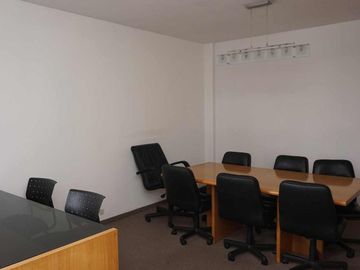 VENTA OFICINA EN LAVALLE 1900  ED MANIFOLD