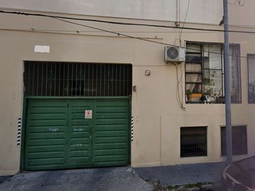 Cochera en Venta en el barrio de Constitución