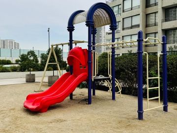 AVENIDA QUILIN / VICUÑA MACKENNA
