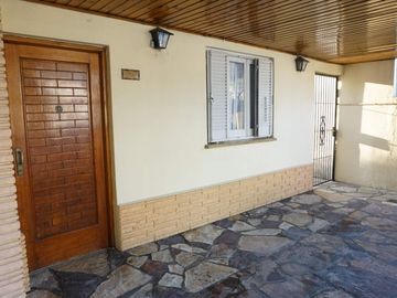 VENTA CASA LOTE PROPIO EN LOMA HERMOSA