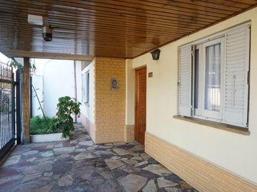 VENTA CASA LOTE PROPIO EN LOMA HERMOSA