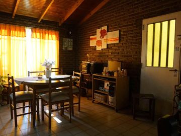 VENTA CASA LOTE PROPIO EN LOMA HERMOSA