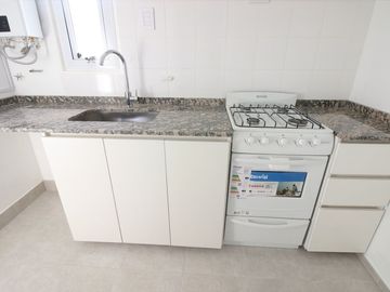 DEPARTAMENTO 3 AMBIENTES RECICLADO VISTA ABIERTA