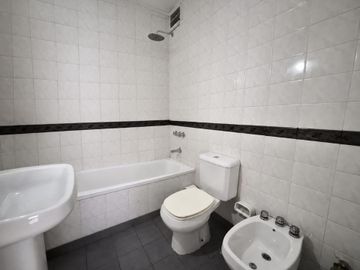 Venta depto 2 amb. vista única, La Boca, CABA