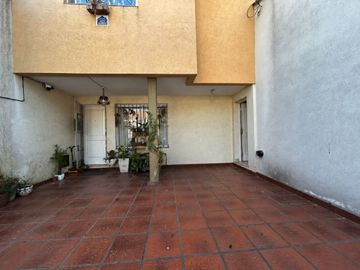 PH  2 AMBIENTES C PATIO VENTA LOMAS DE ZAMORA