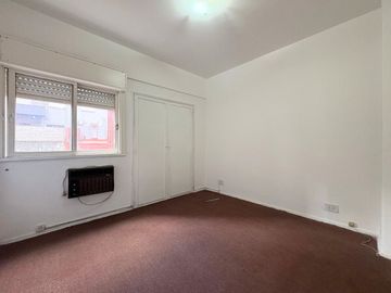 Depto 4 ambientes en venta - Caseros - Balcón