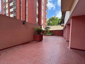 Depto 4 ambientes en venta - Caseros - Balcón