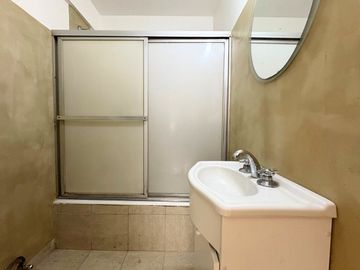 Depto 4 ambientes en venta - Caseros - Balcón
