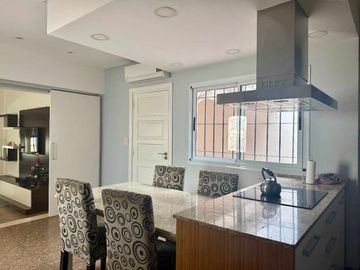 VENTA CASA 4 AMBIENTES C/COCHERA EN LLAVALLOL