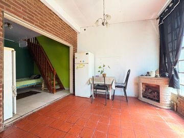 VENTA CASA MULTIFAMILIAR 5 AMBIENTES I. CASANOVA
