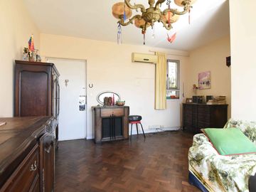 Venta Departamento  San Cristobal 3 Ambientes