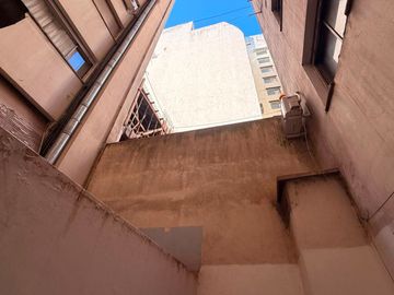 2 AMB VENTA Alto Palermo Apt Prof con PATIO Amplio