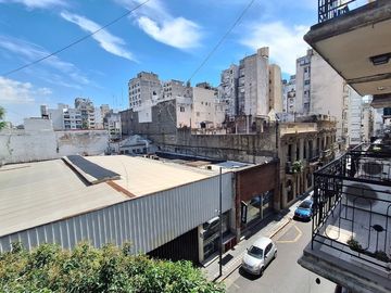 VENTA  DEPTO 5 AMB BALCON MONSERRAT APTO CREDITO