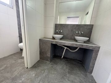 ALQUILER EDIFICIO COMERCIAL COCHERAS MERLO