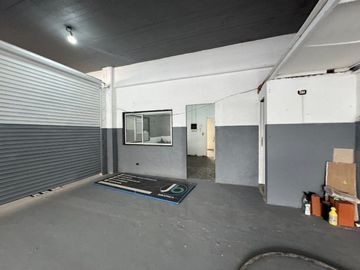 ALQUILER EDIFICIO COMERCIAL COCHERAS MERLO