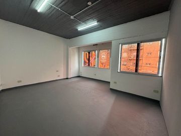 ALQUILER EDIFICIO COMERCIAL COCHERAS MERLO