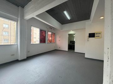 ALQUILER EDIFICIO COMERCIAL COCHERAS MERLO