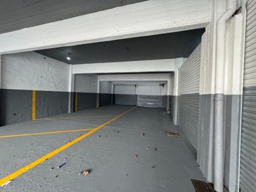 ALQUILER EDIFICIO COMERCIAL COCHERAS MERLO